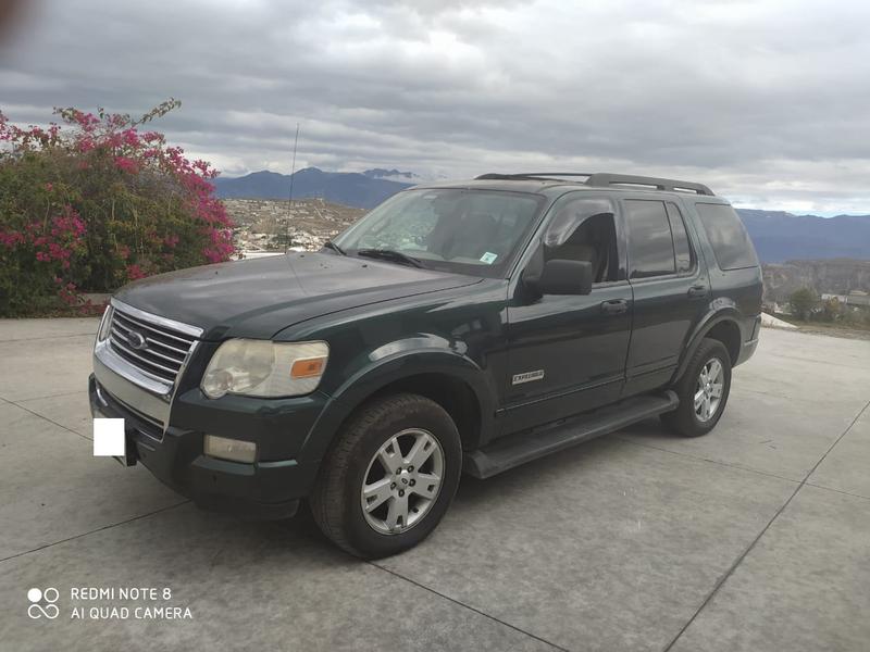 Ford Explorer • 2009 • 220,000 km 5
