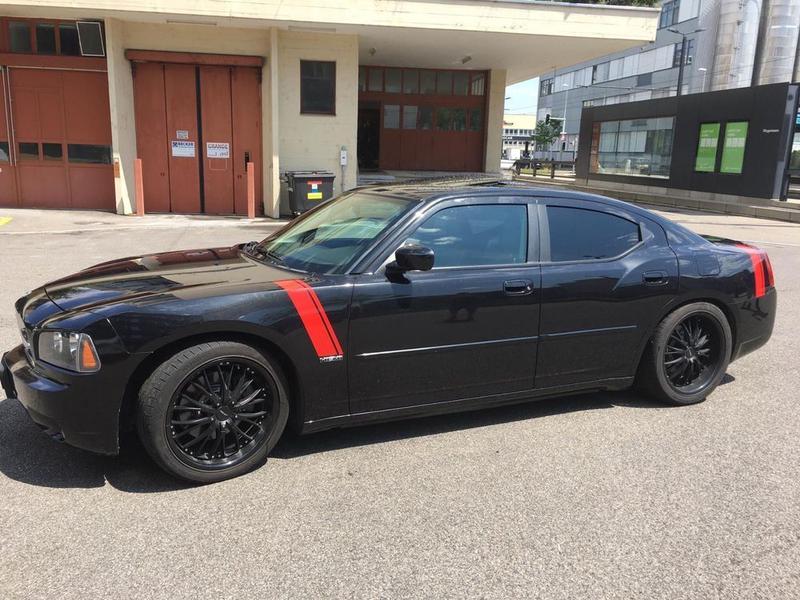 Dodge Charger • 2007 • 47,000 km 3
