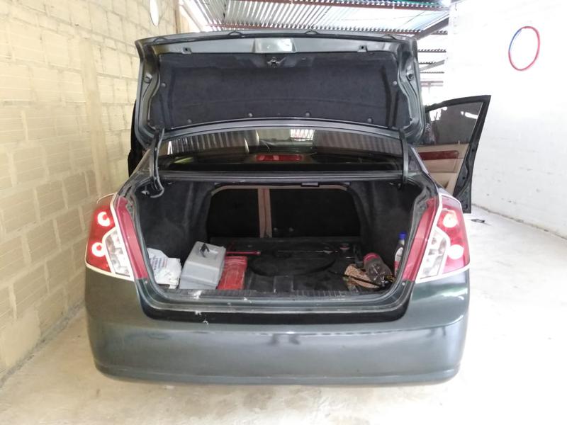 Chevrolet Optra • 2006 • 2,000 km 6