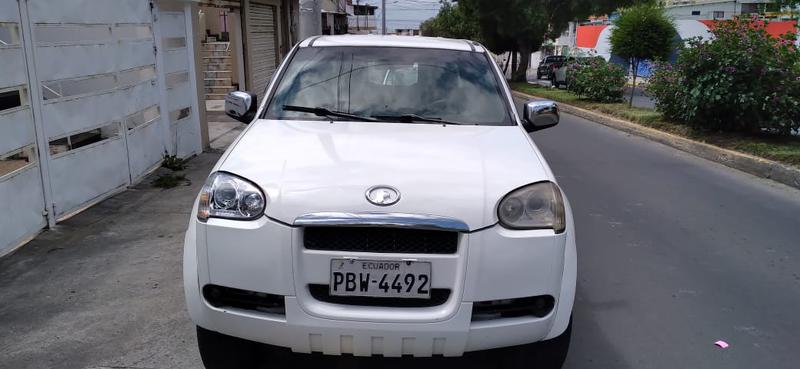 Great Wall Wingle • 2012 • 280,000 km 2