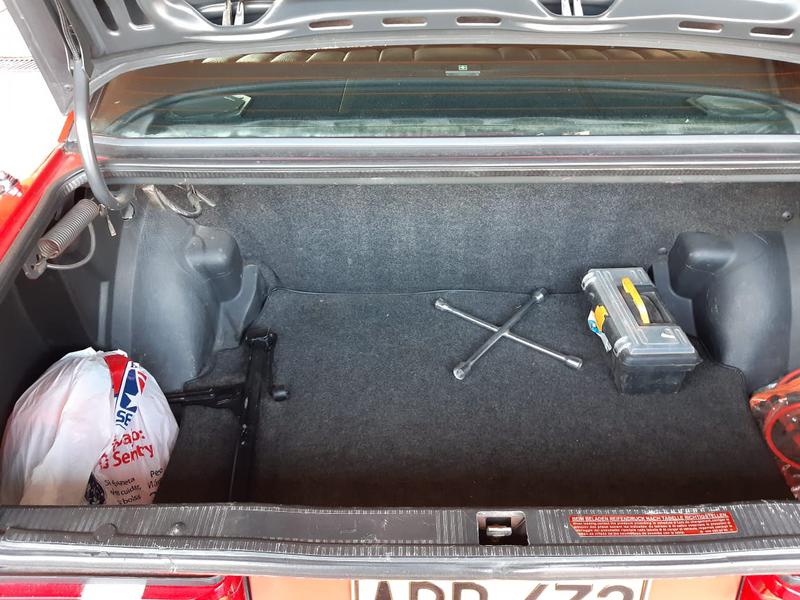 Mercedes-Benz 190 E • 1985 • 147,800 km 5