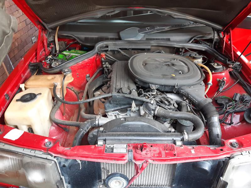 Mercedes-Benz 190 E • 1985 • 147,800 km 8