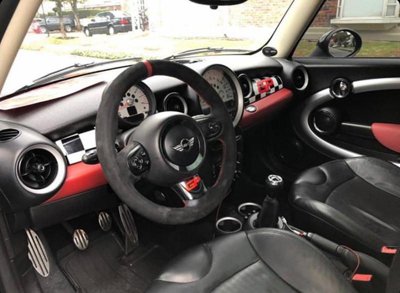 MINI Cooper S • 2011 • 70,000 km 1