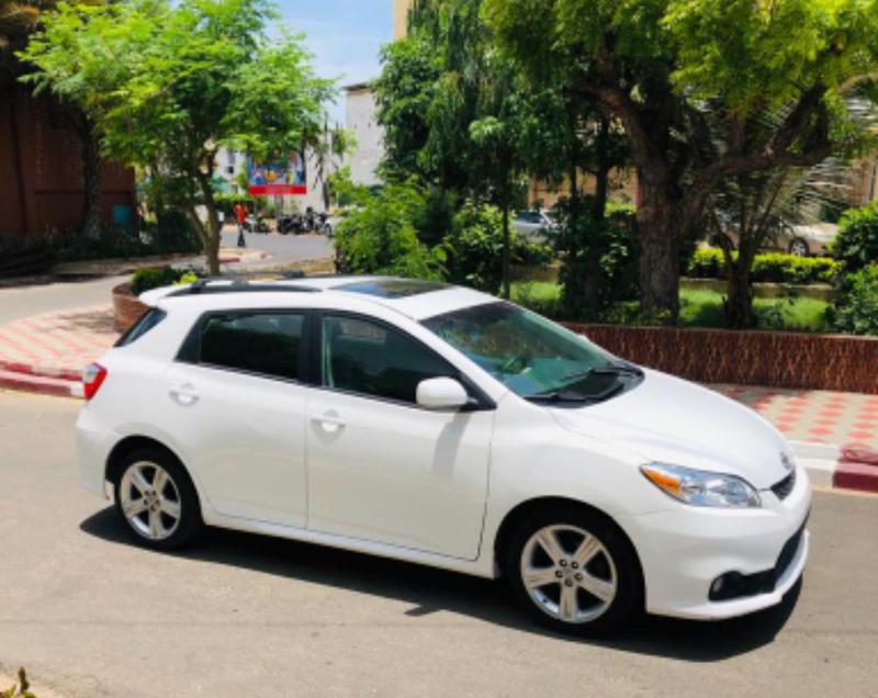 Toyota Matrix • 2012 • 150,000 km 1