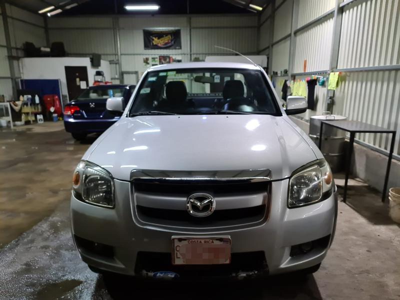 Mazda BT • 2008 • 276,000 km 10