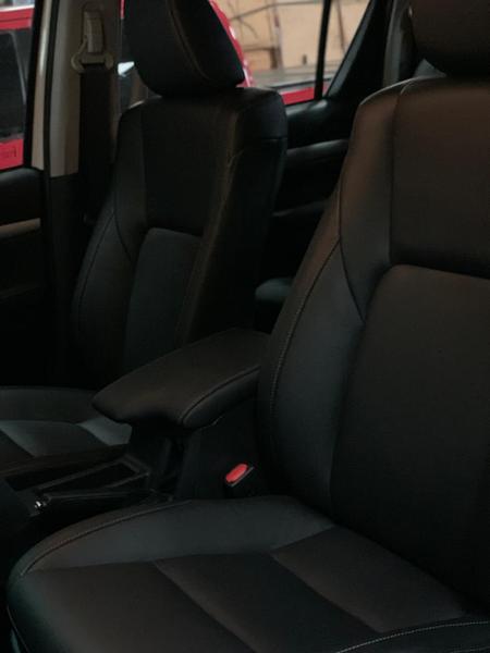 Toyota Hilux • 2018 • 29,000 km 17