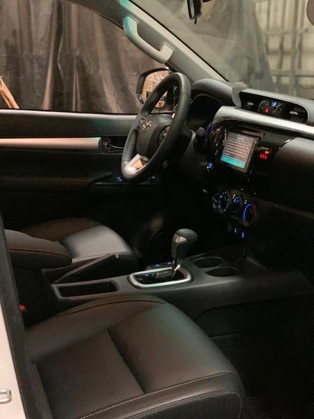 Toyota Hilux • 2018 • 29,000 km 23