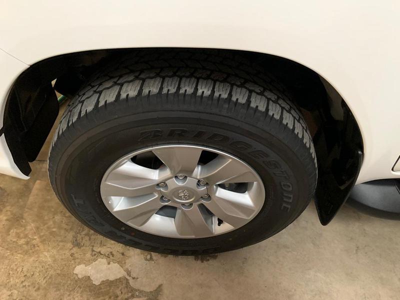 Toyota Hilux • 2018 • 29,000 km 8