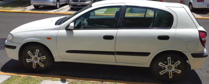 Nissan Almera • 2002 • 168,000 km 5