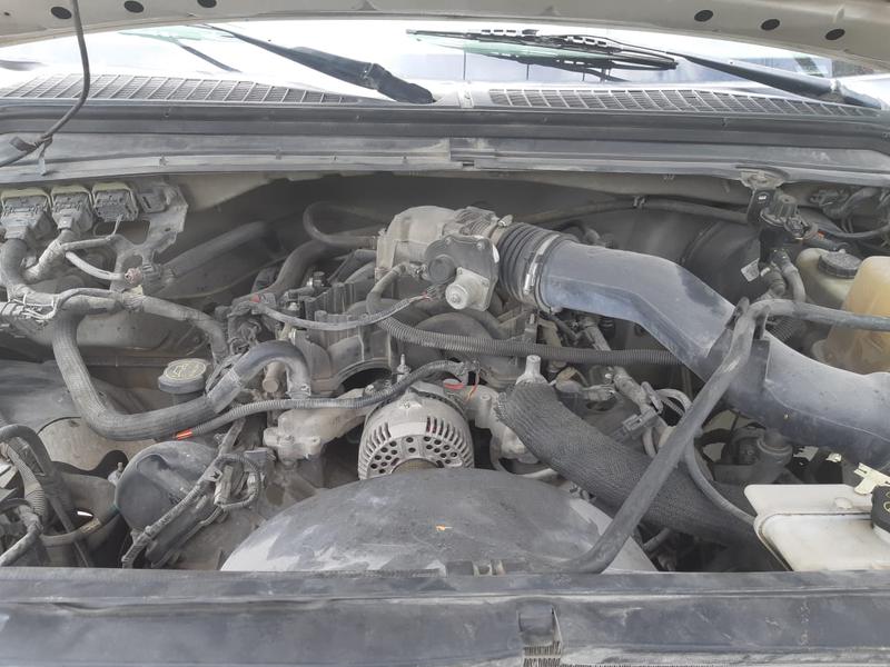 Ford 350 • 2008 • 130,000 km 6