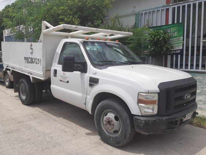 Ford 350 • 2008 • 130,000 km 5