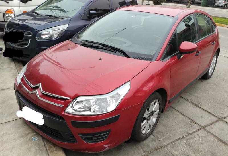 Citroën C4 • 2011 • 690,000 km 3