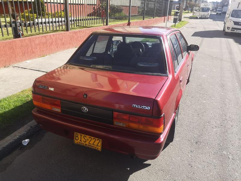 Mazda 323 • 1997 • 250,000 km 4