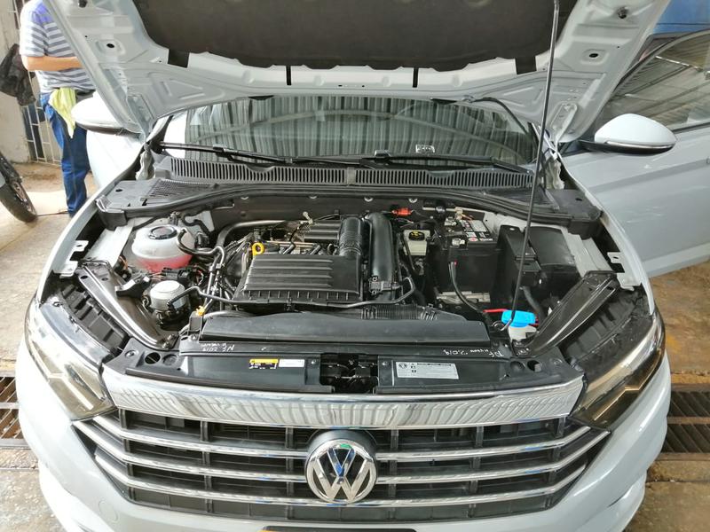 Volkswagen Jetta • 2019 • 23,100 km 2