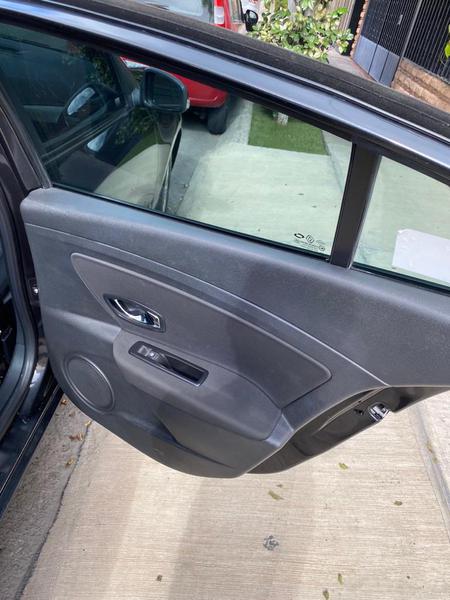 Renault Fluence • 2015 • 124,000 km 4