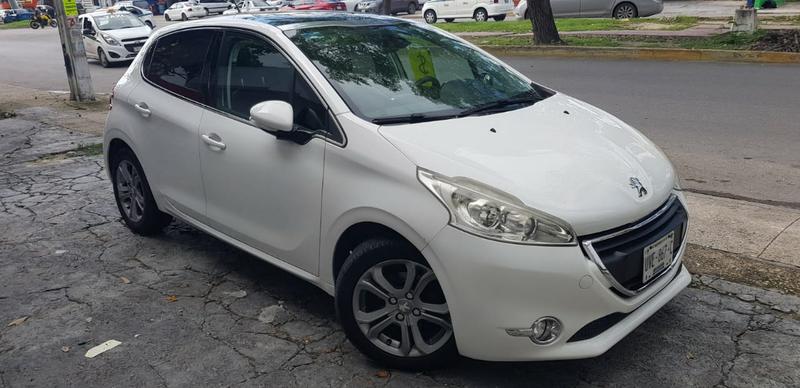Peugeot 207 • 2014 • 117,629 km 4