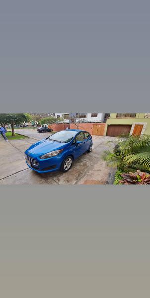 Ford Fiesta • 2015 • 24,000 km 3
