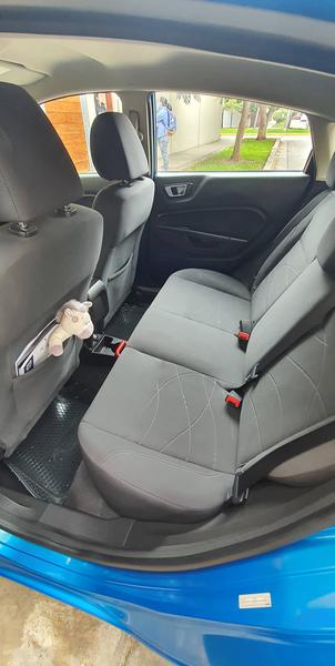 Ford Fiesta • 2015 • 24,000 km 5
