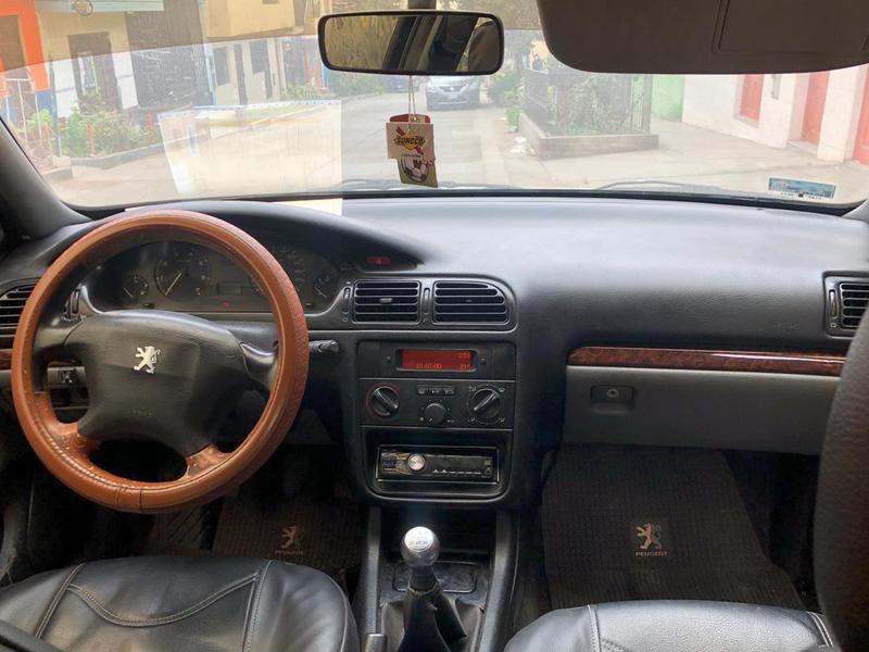 Peugeot 406 • 2001 • 1 km 5