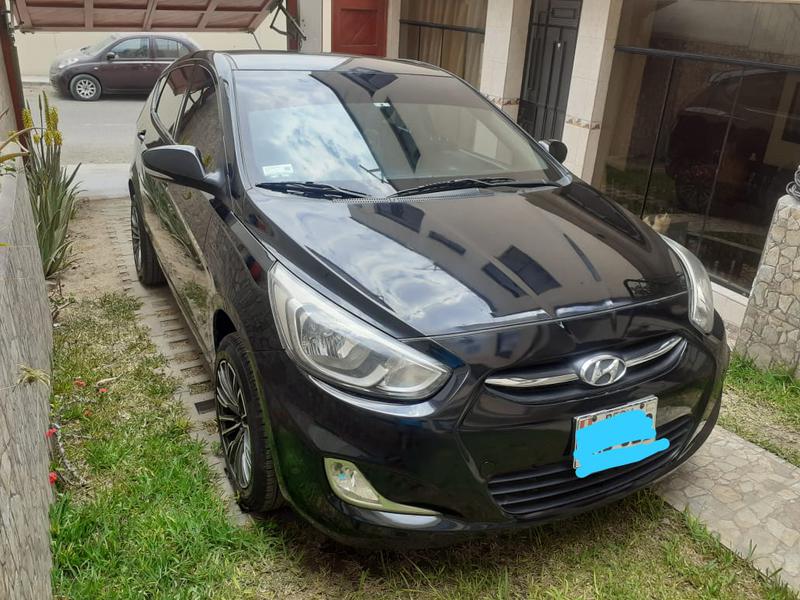 Hyundai Accent • 2015 • 124,000 km 7