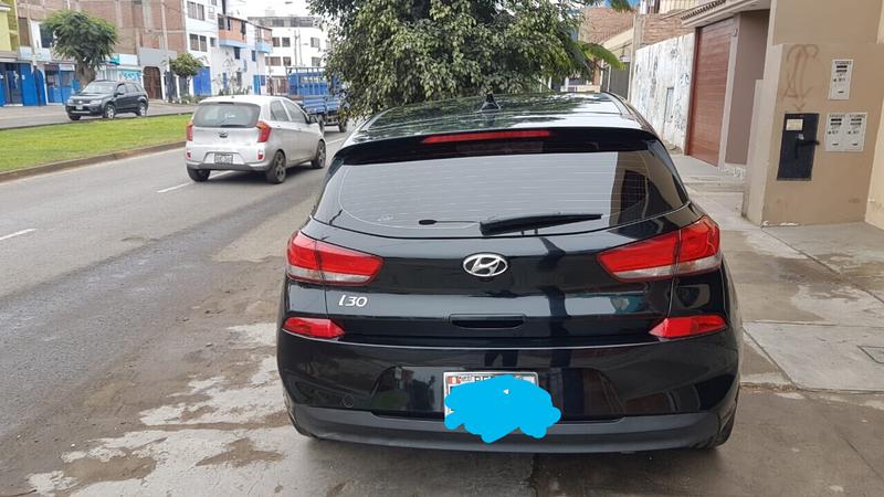 Hyundai i30 • 2018 • 12,000 km 11