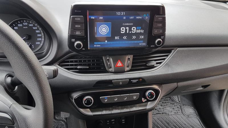 Hyundai i30 • 2018 • 12,000 km 3