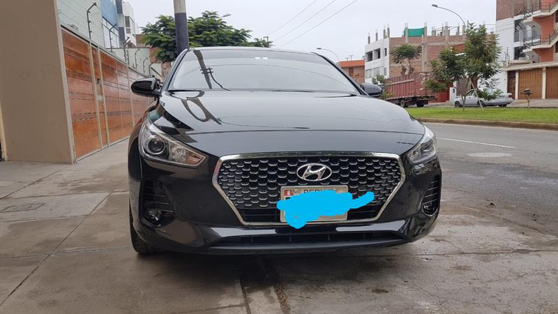 Hyundai i30 • 2018 • 12,000 km 13