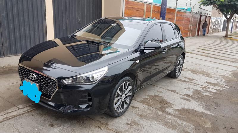 Hyundai i30 • 2018 • 12,000 km 9