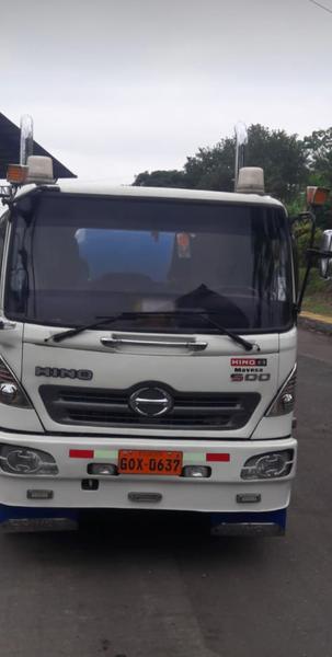 Hino FC 10 • 2006 • 50,020 km 2