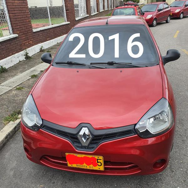 Renault Clio • 2016 • 59,800 km 6