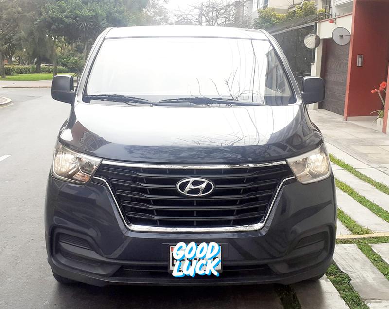 Hyundai H1 • 2018 • 24,000 km 6