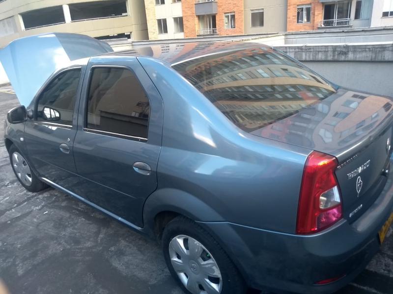 Renault Logan • 2013 • 105,500 km 7