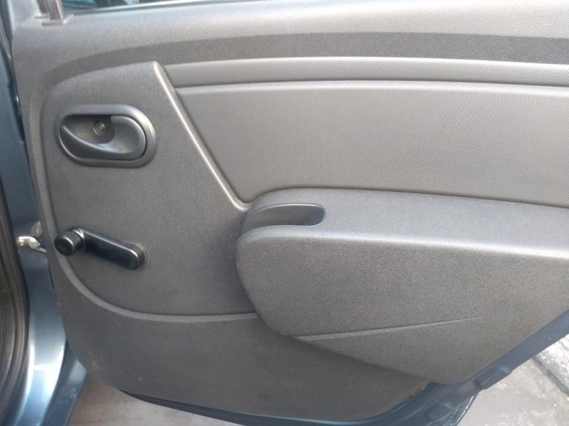 Renault Logan • 2013 • 105,500 km 16