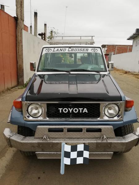 Toyota Land Cruiser • 1988 • 501,840 km 9