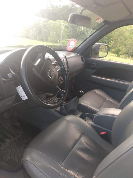 Mazda BT • 2013 • 360,000 km 2