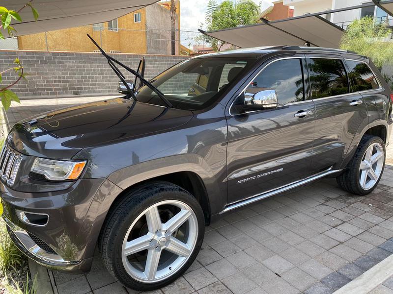 Jeep Cherokee • 2015 • 56,900 km 7