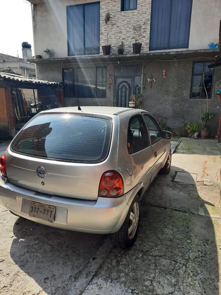 Chevrolet  • 2006 • 10,000 km 3