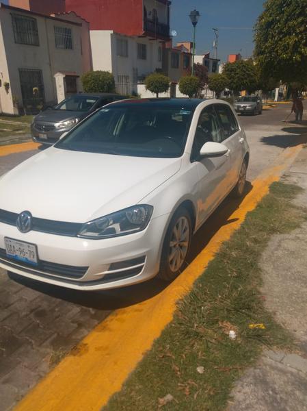 Volkswagen Golf • 2015 • 61,000 km 2