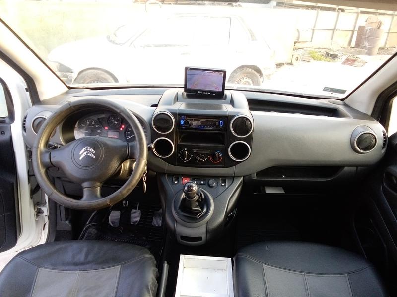Citroën Berlingo • 2016 • 25,000 km 7