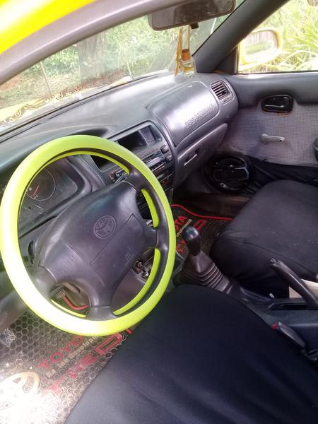 Toyota Corolla • 1994 • 1,000 km 6