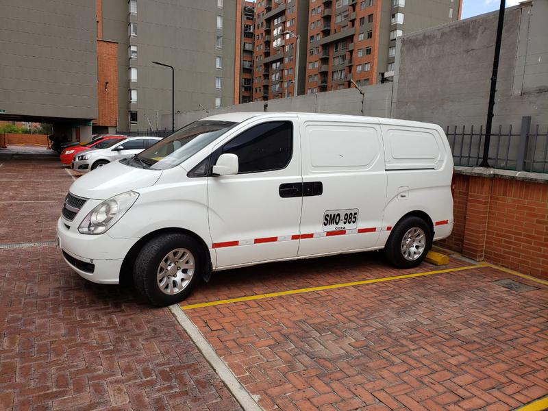Hyundai H1 • 2009 • 249,233 km 1