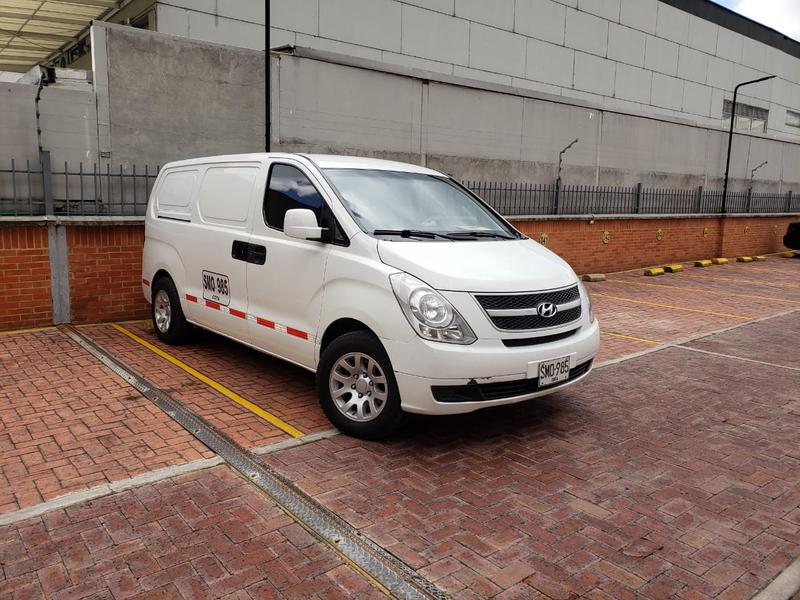 Hyundai H1 • 2009 • 249,233 km 11