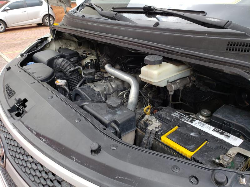 Hyundai H1 • 2009 • 249,233 km 9