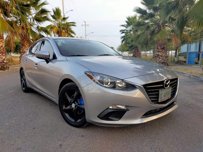 Mazda 3 • 2015 • 60,000 km 18