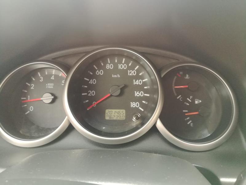 Mazda BT • 2015 • 200,000 km 9