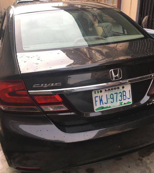 Honda Civic • 2013 • 30,000 km 3