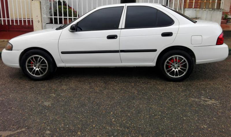 Nissan Sentra • 2005 • 198,000 km 1