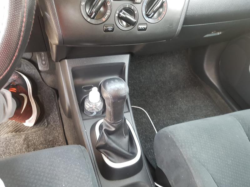 Nissan Tiida • 2010 • 141,000 km 1