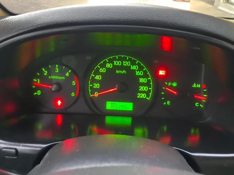 Hyundai H1 • 2014 • 365,000 km 9