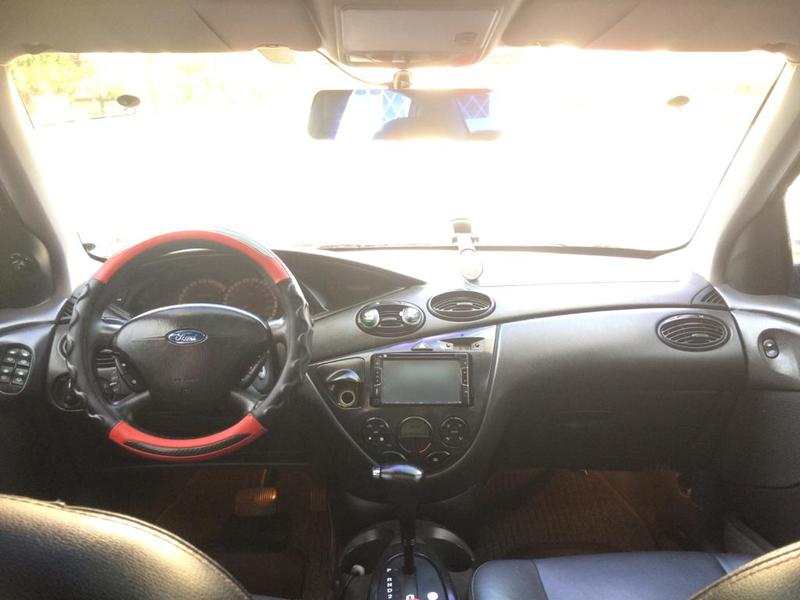 Ford Focus • 2008 • 142,000 km 5